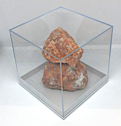 Clear cube box display case - box,